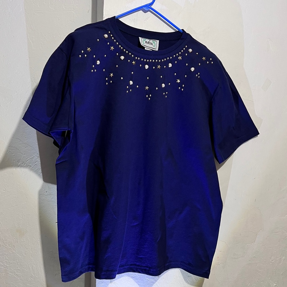 Basil Beaded Star Ladies Cotton Navy Size Large T Shirt

: Box Y: